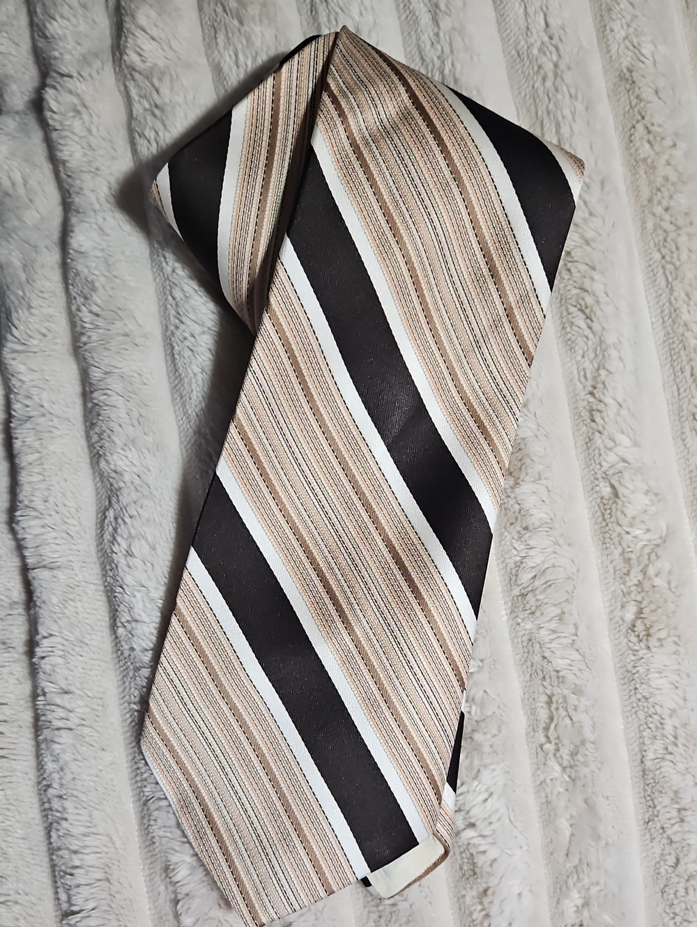 Vintage - Club International Exclusive With Tip Top Men's Diagonal Stripe Tie